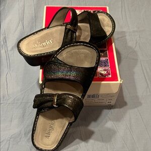 Alegria Women's Karen Blue Rainbow Sandals